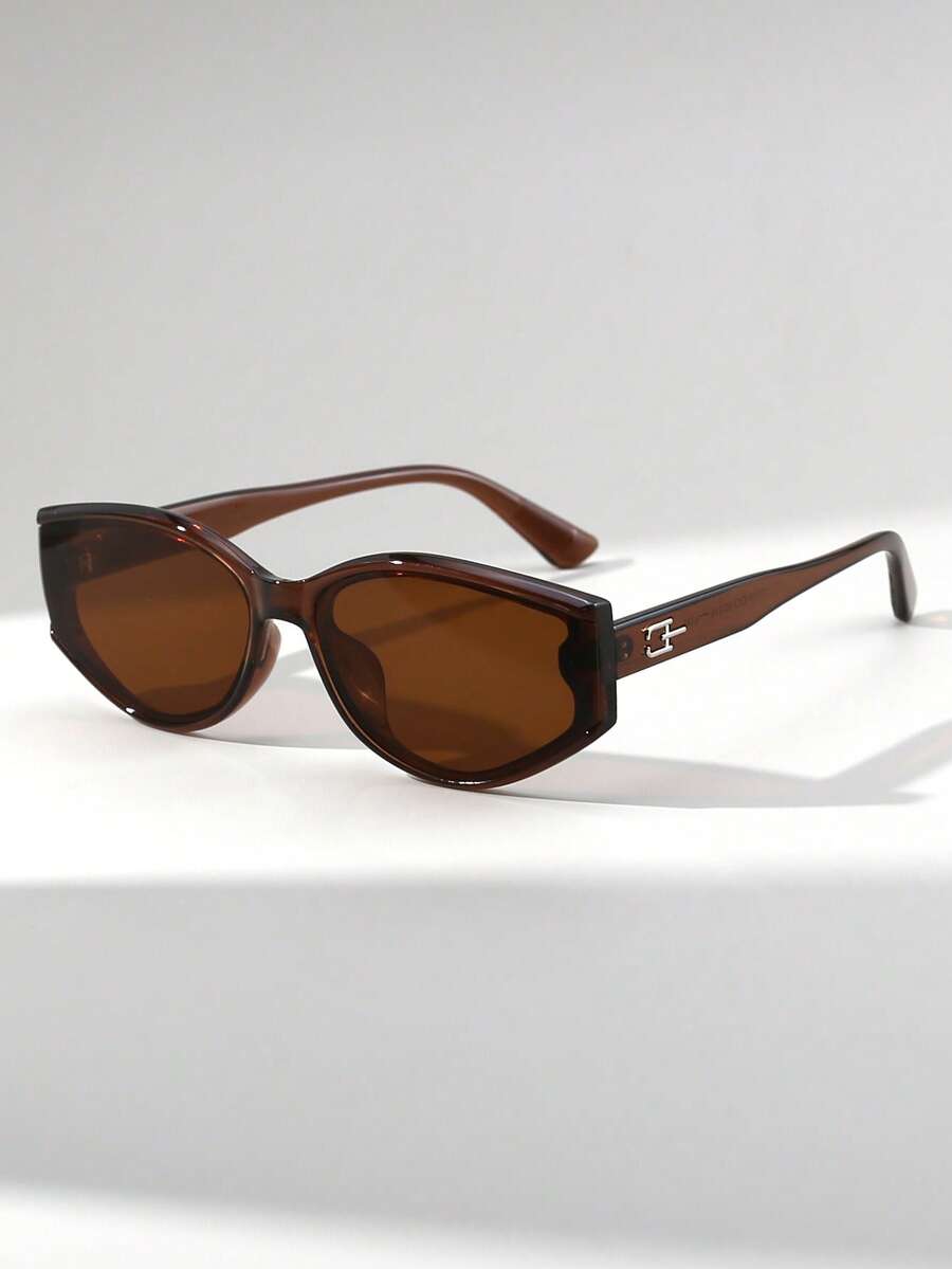 Italy Fashion Street - 1 Pair Women Vintage Cat-Eye Fashionable