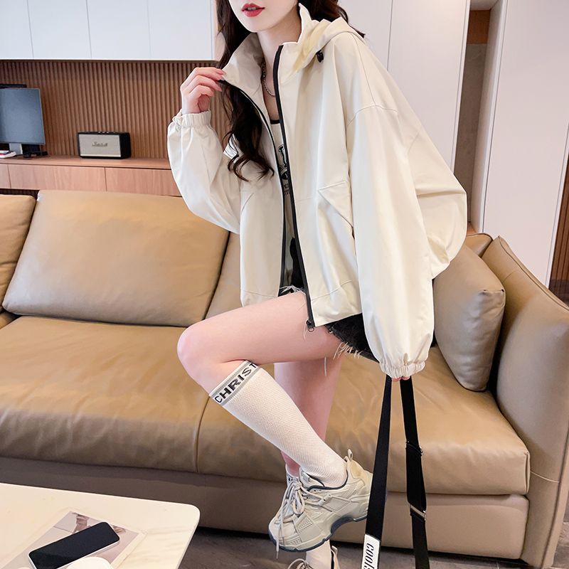 Fashion Short Hooded Women Jac – Italy Fashion Street recenzja i cena