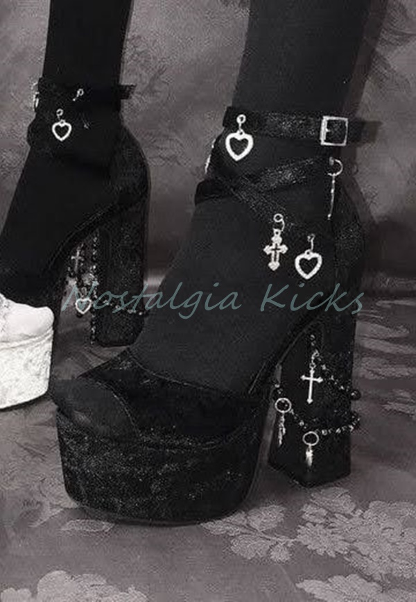 Gothic Black Velvet Platform H – Street Fashion Punk recenzja i cena