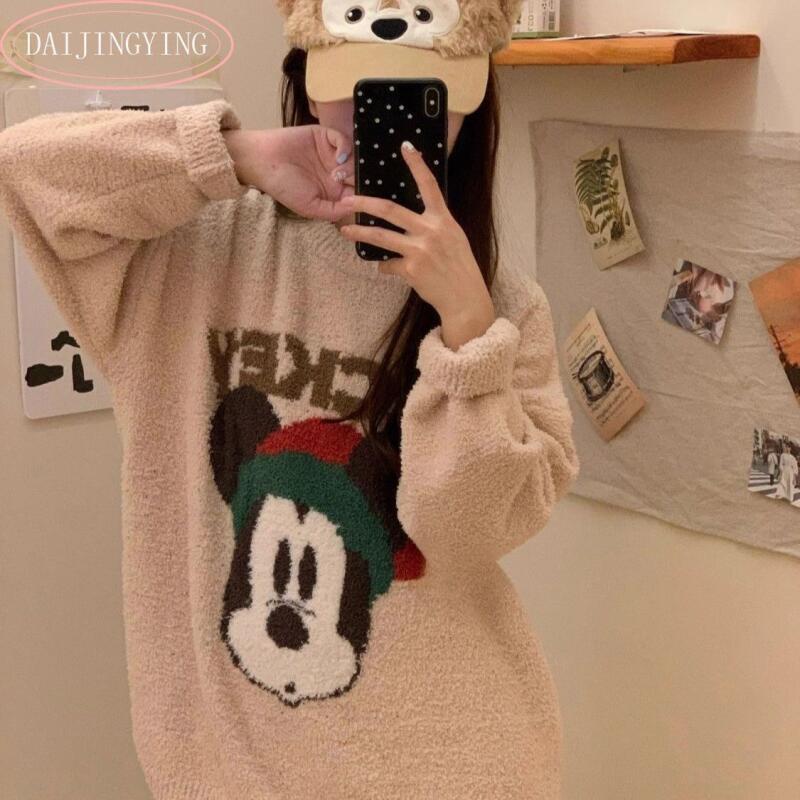 Mickey Mouse Christmas-Themed  – Oversized Crewneck Fleece recenzja i cena