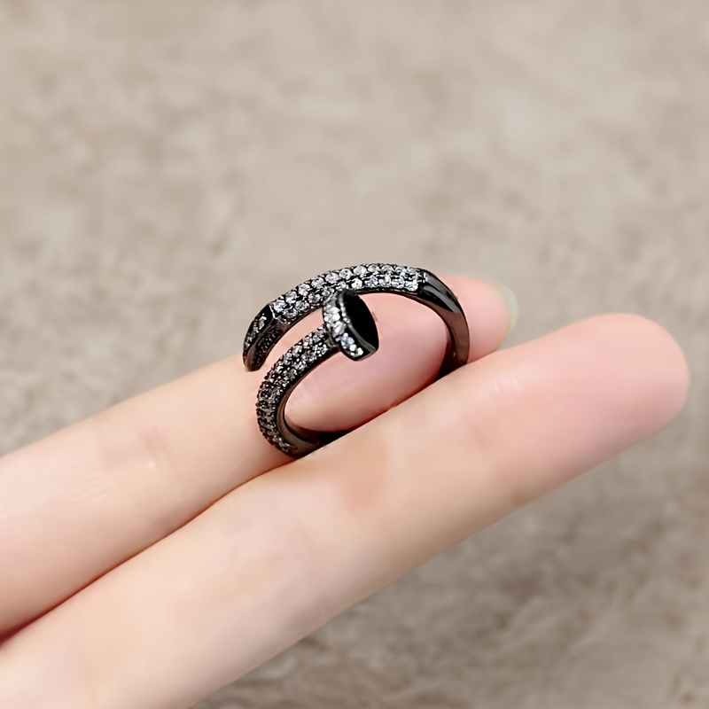 Nail Zircon Series Ring Niche  – Street Fashion Mood recenzja i cena